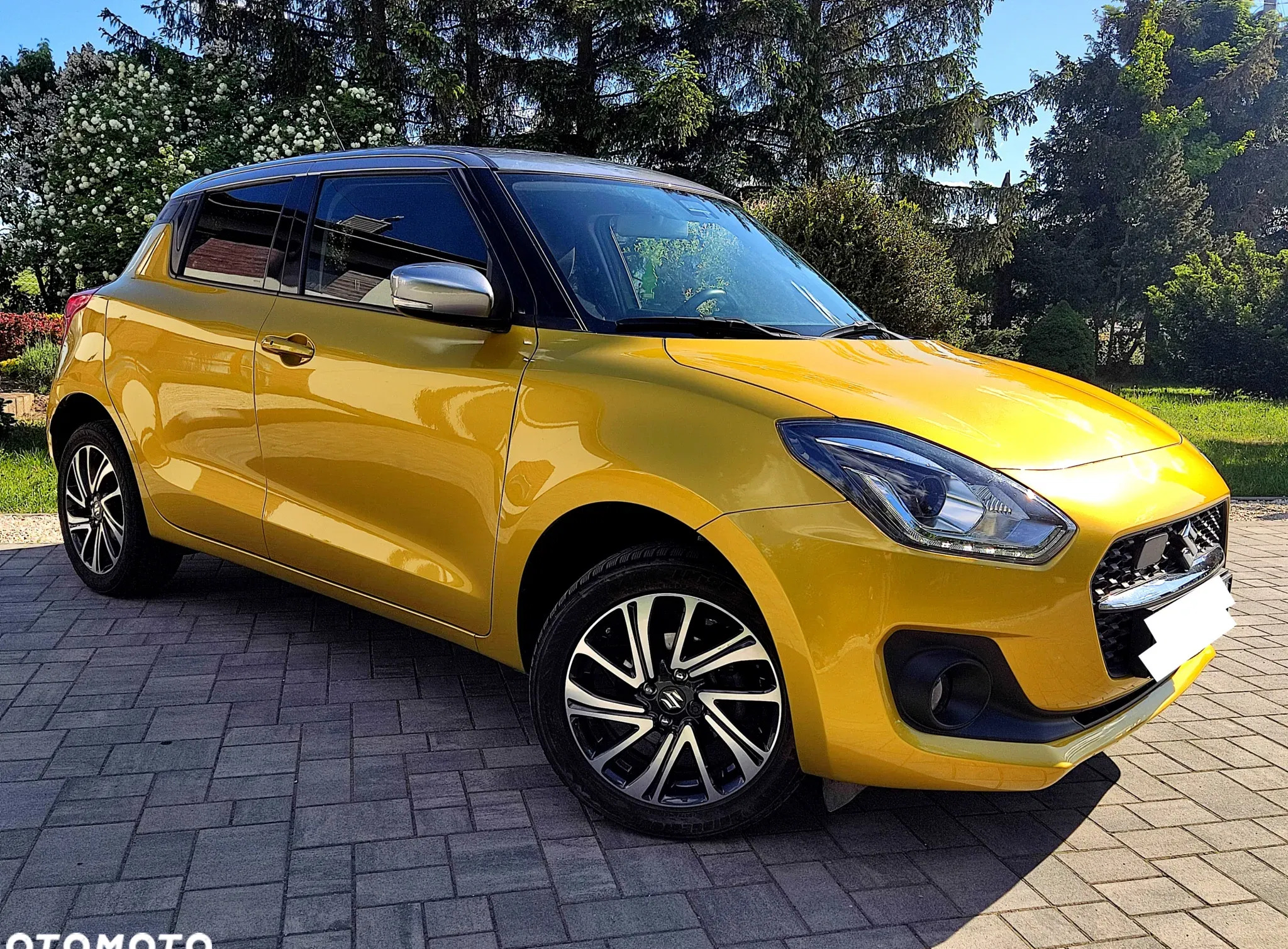 łódzkie Suzuki Swift cena 58990 przebieg: 22431, rok produkcji 2021 z Bieruń